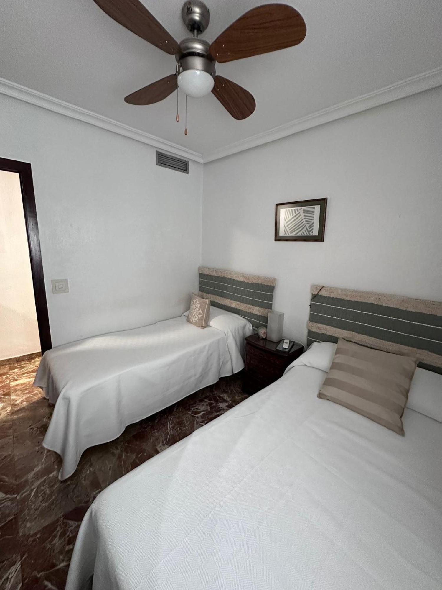 Amplio Apartamento Plaza Nueva Sevilla Exterior foto